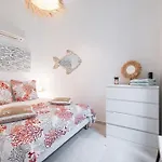 La Petite Chaise Bleue Classe 3 Etoiles Apartman