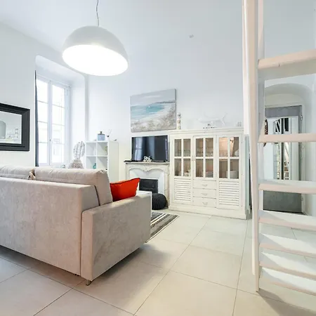 Lägenhet La Petite Chaise Bleue *